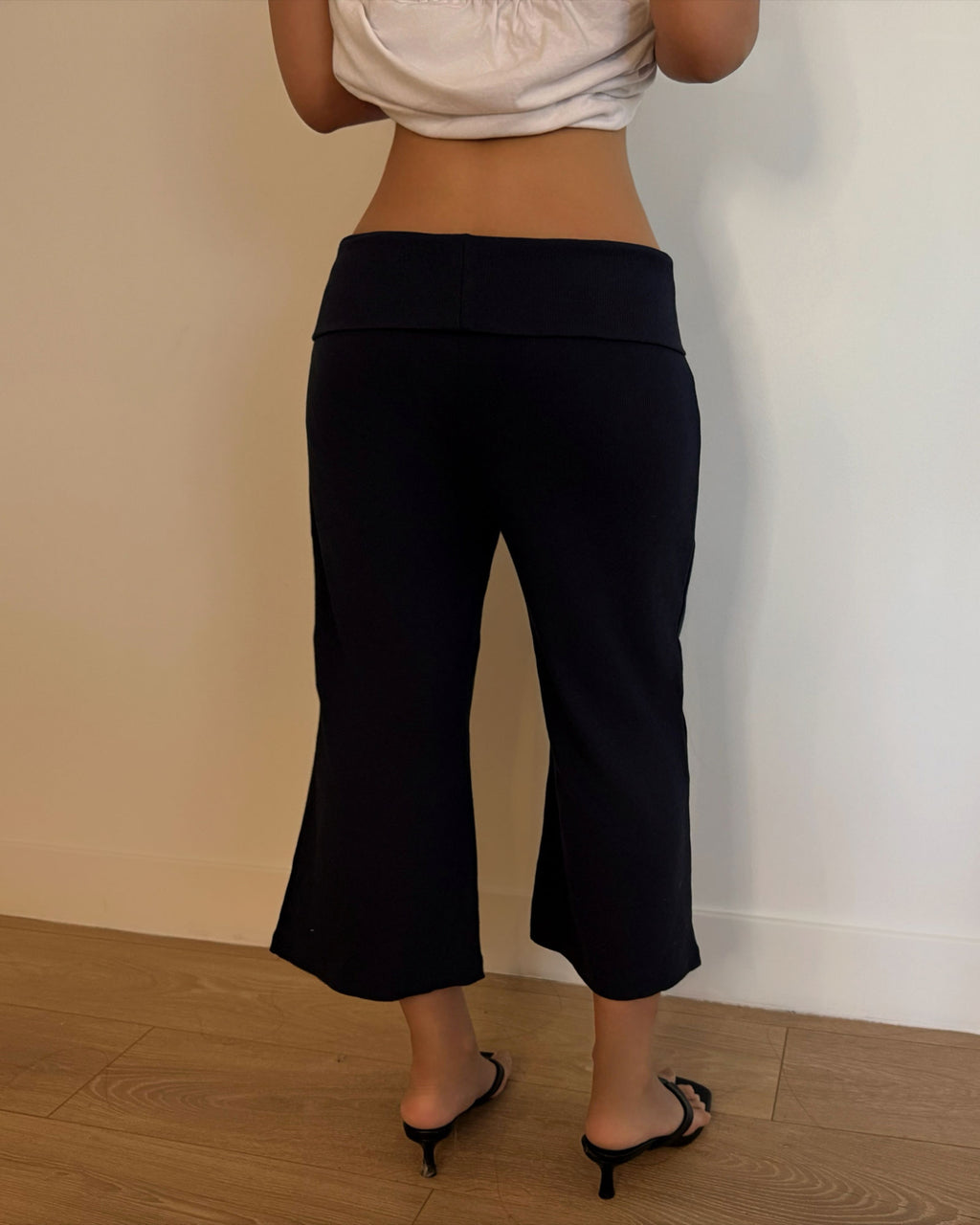 CIEL CAPRI PANTS