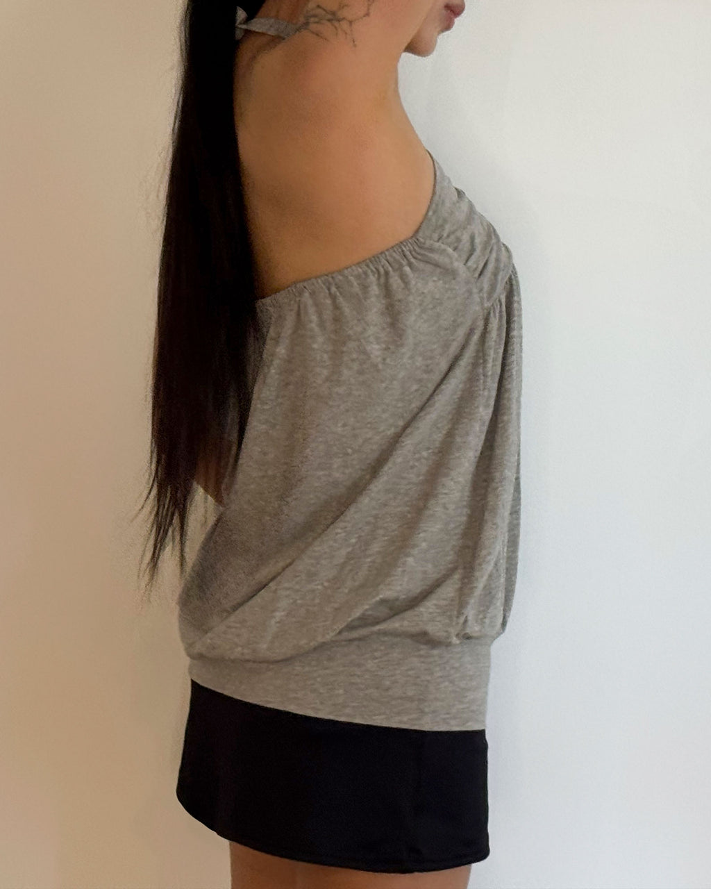 MUSE HALTER TOP