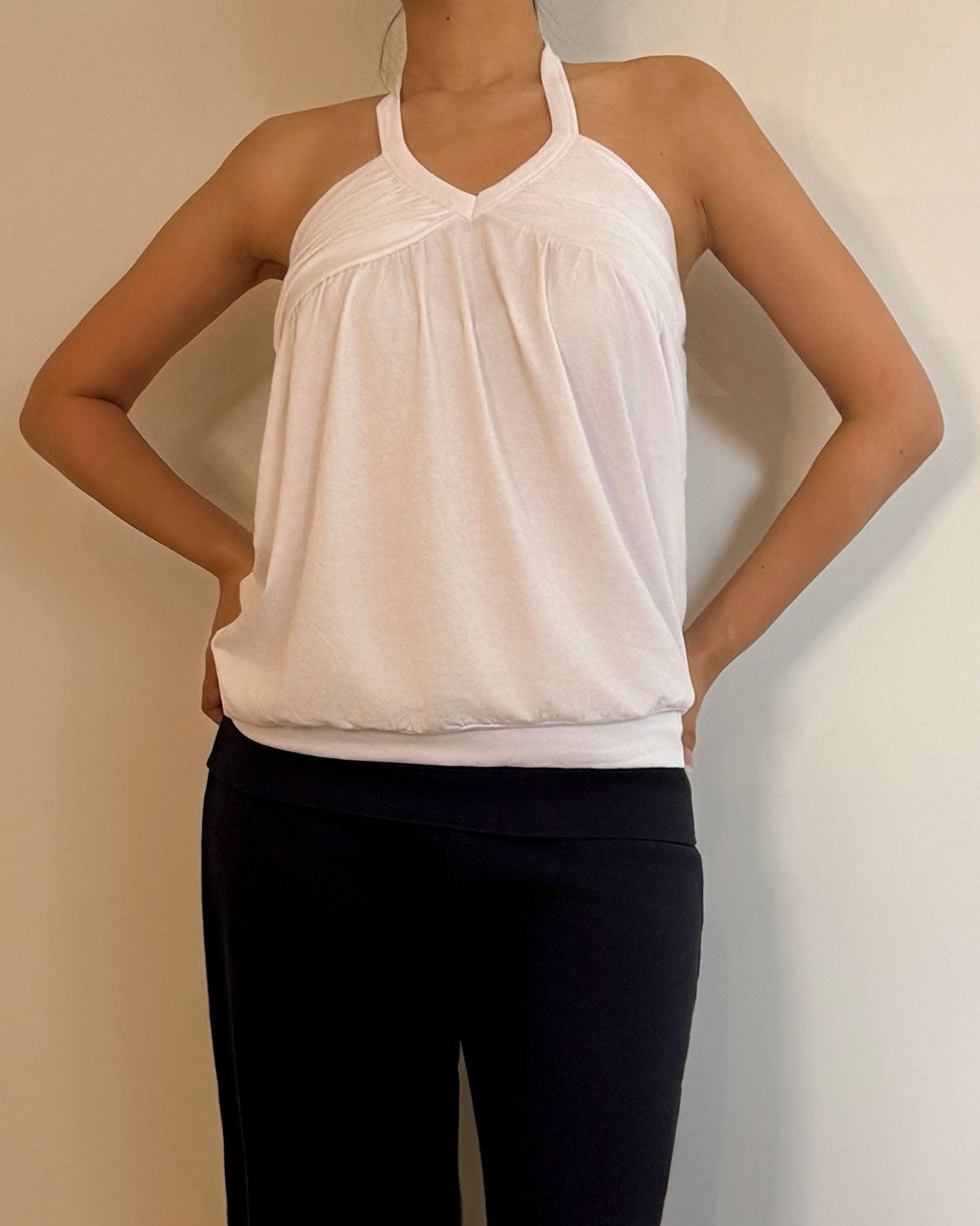 MUSE HALTER TOP
